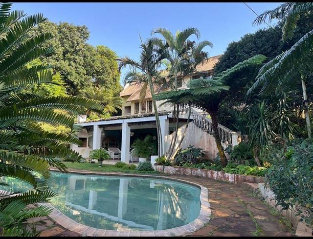 6 BEDROOM HOUSE FOR SALE IN MTUNZINI